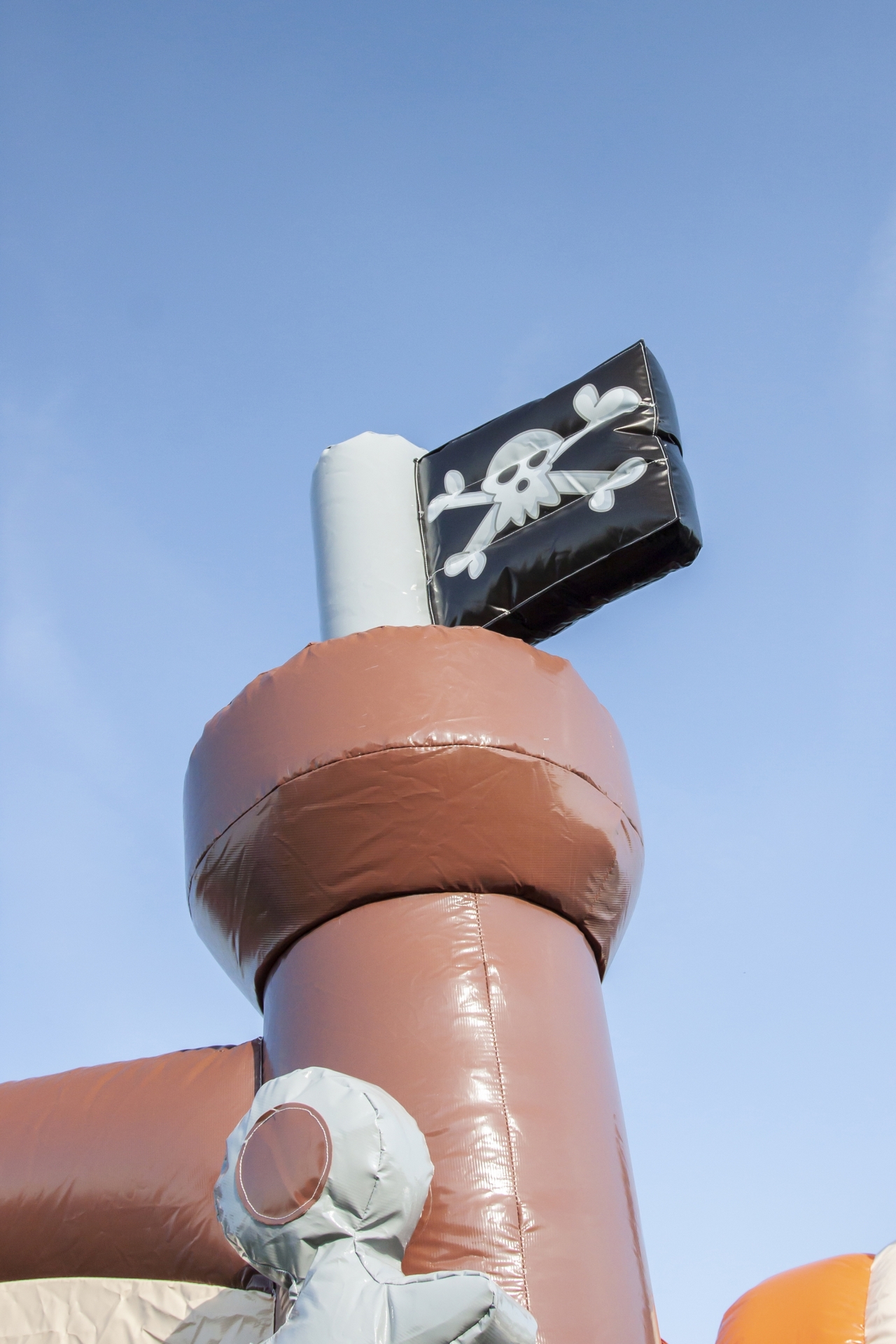 Dmuchaniec Zamek piracki